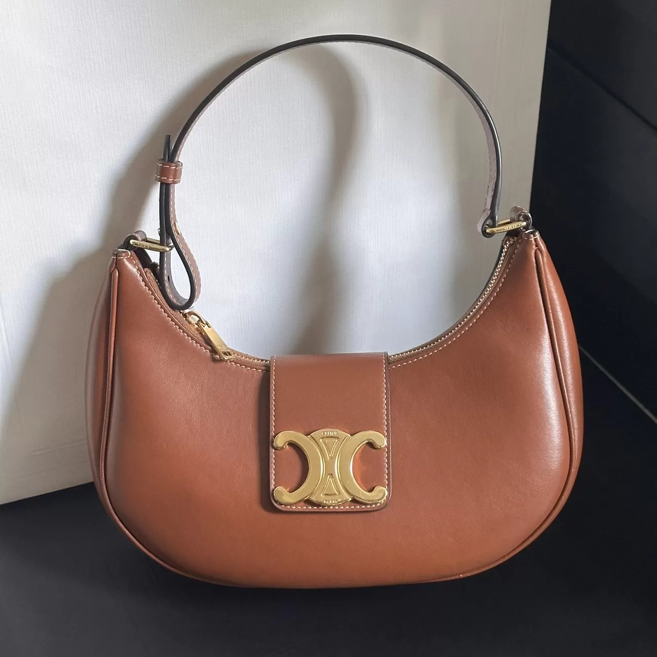 Celine AVA Triomphe - Leather - Image 4