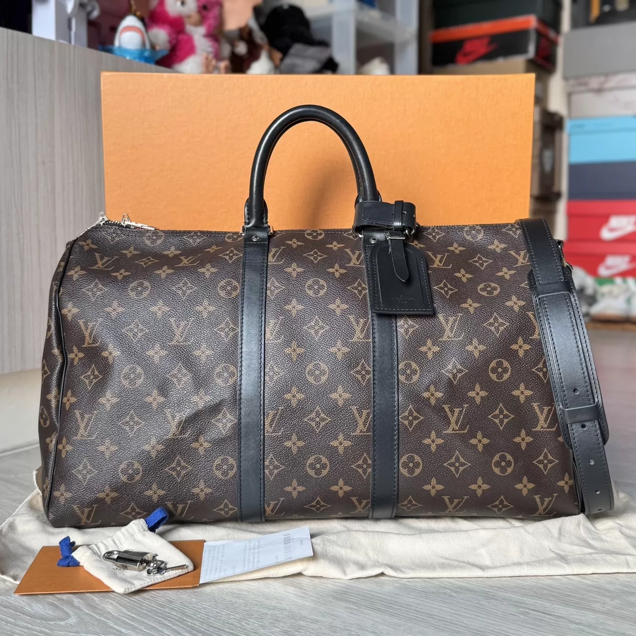 LV Keepall monogram macassa - Image 9