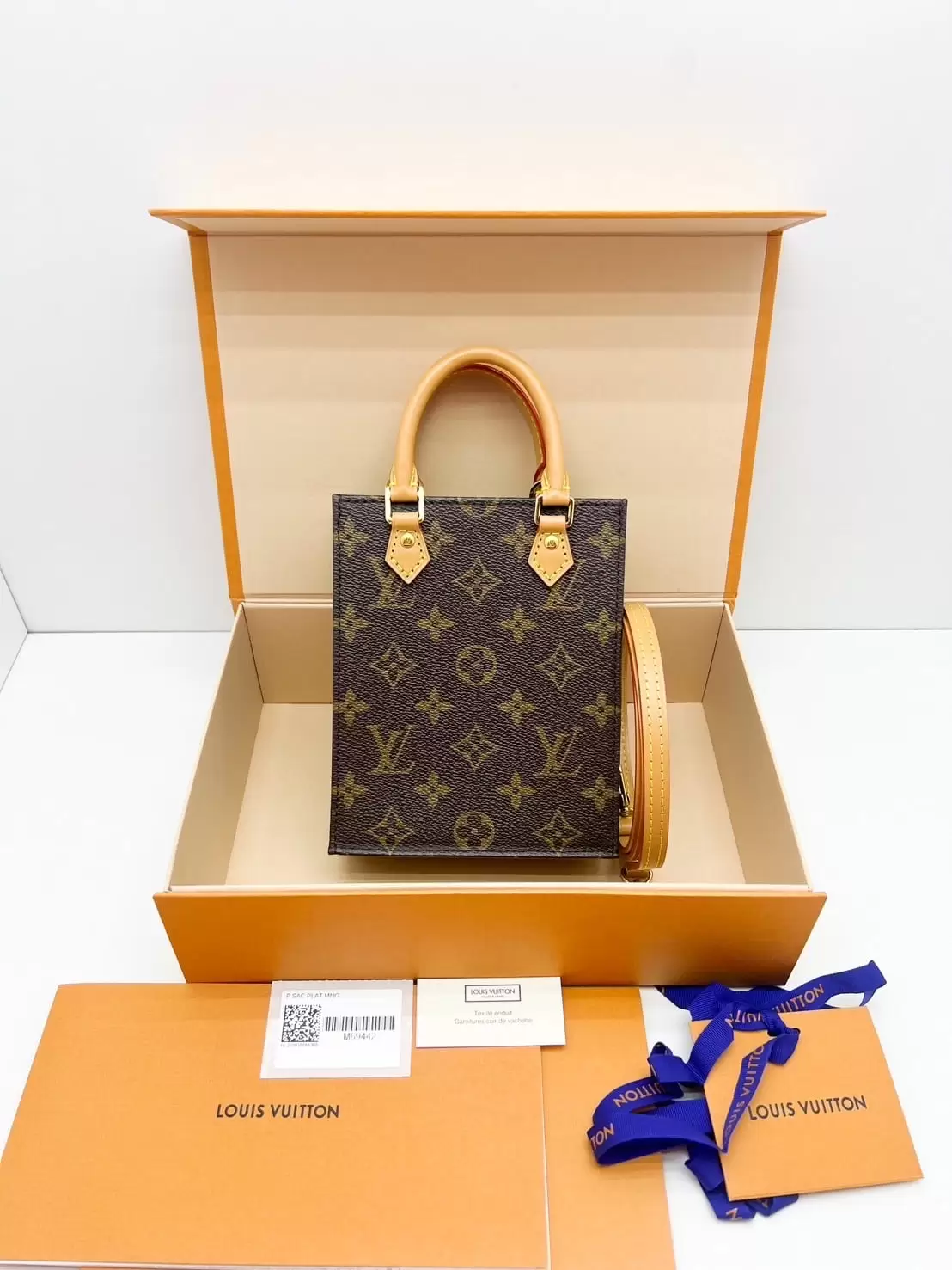 LV  Sac Plat - Monogram - Image 6