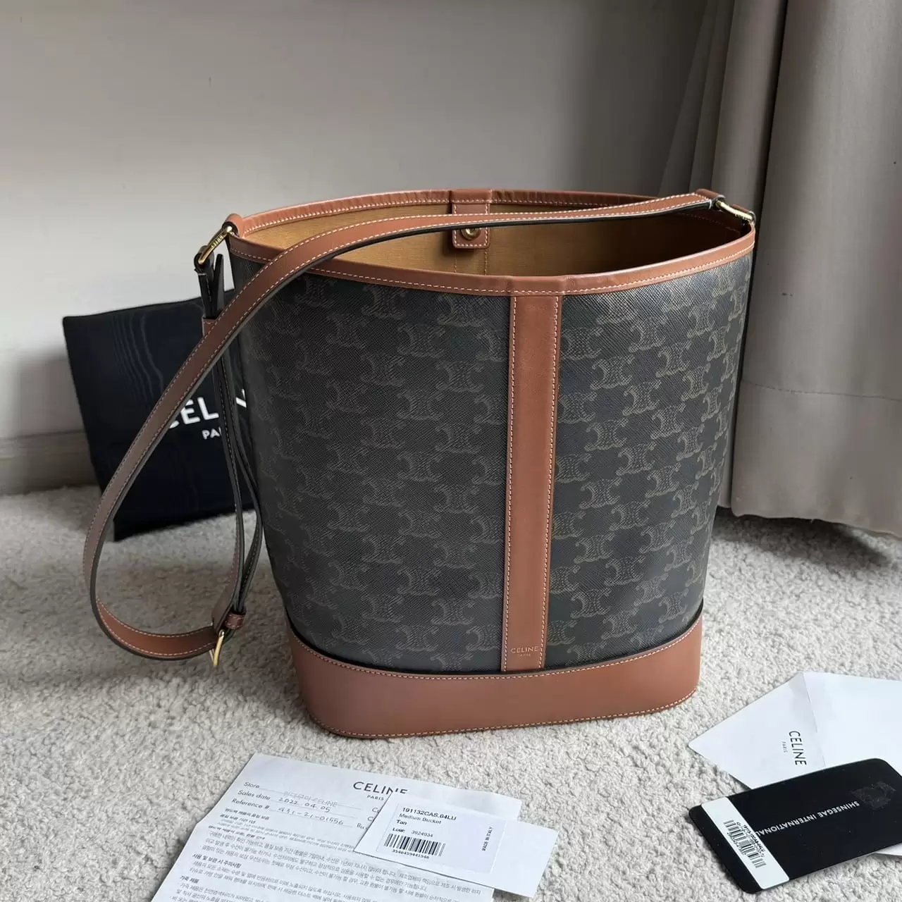 Celine Bucket - Image 4