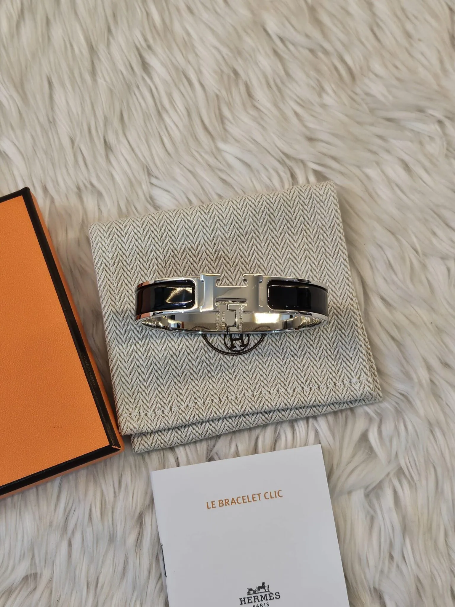Hermes Clic H Bracelet - Image 15