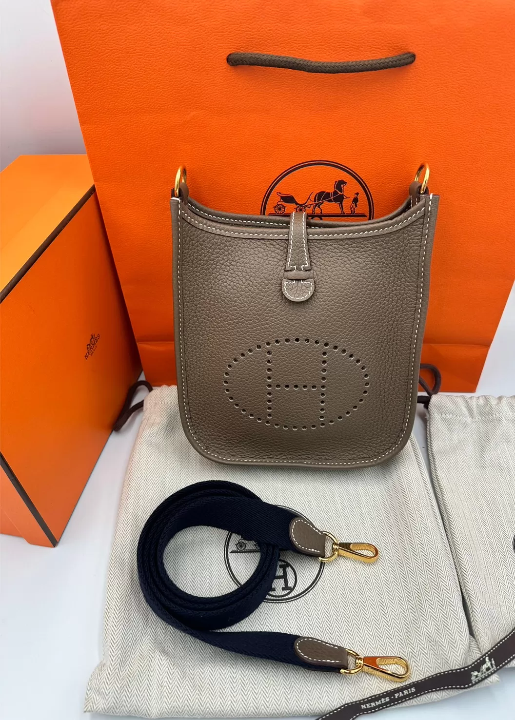 Hermes Evelyne Bag - Image 6