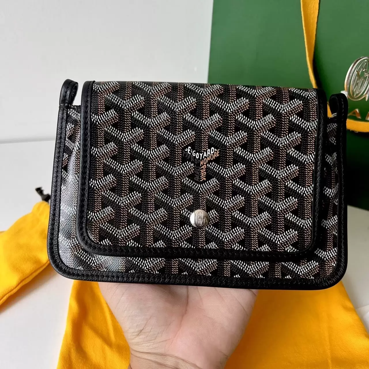 Goyard Plumet Pocket Wallet - Image 13